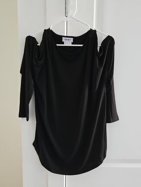 DKNY Black Cold-Shoulder Long Sleeve Top